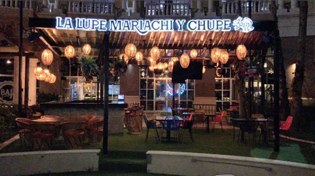 La Lupe Mariachi y Chupe