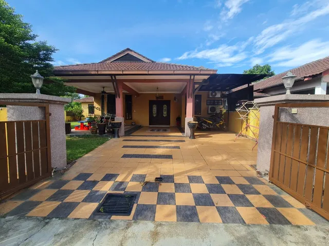 Uncle Noh Staycation