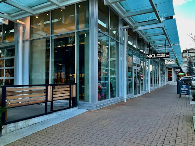 Nicli Pizzeria + Bar + Gelato Wesbrook