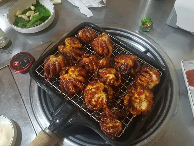 희야네석쇠쭈꾸미