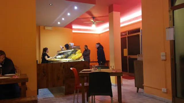 Pizzeria Del Paese di Silvestroni Daniele