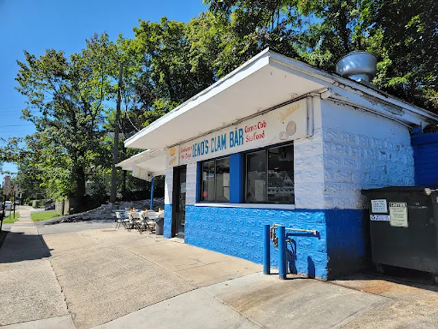 Leno's Clam Bar