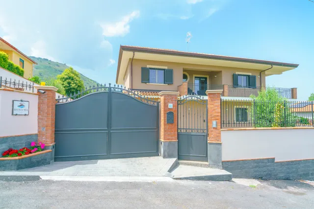 Bedda Mia Etna House B&B