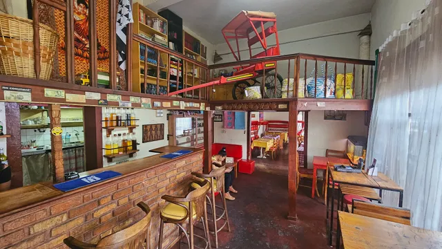 Pousse-Pousse Snack Bar