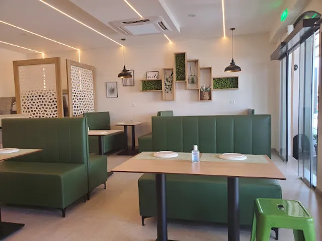 Veganissimo | Vegan restaurant Santorini | Vegan εστιατόριο Σαντορίνη