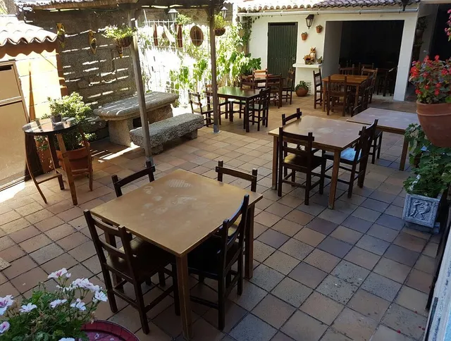 Pensión O Novo Cabalo Furado