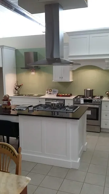 Larry & Alley Furniture Inc