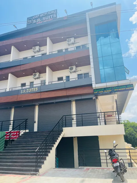 Nature Inn With Greenery Comforts