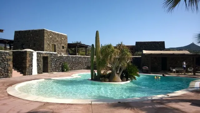 RESIDENZA DELLE PALME sas