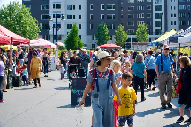 Shoreline Farmers Market