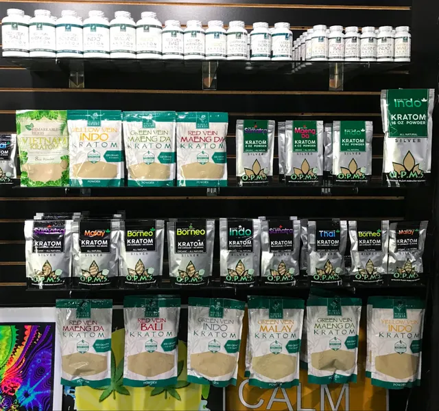 Vape Legacy Smoke Shop - Delta 8, Delta 10, CBD, Vapes, Smoke, Kratom, Disposables, E-Cigs, & More