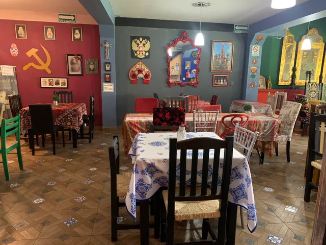 Kourdov Restaurante Ruso