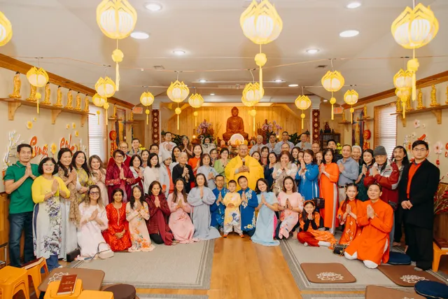 Phat Bao Buddhist Temple - Chùa Phật Bảo - Chicago