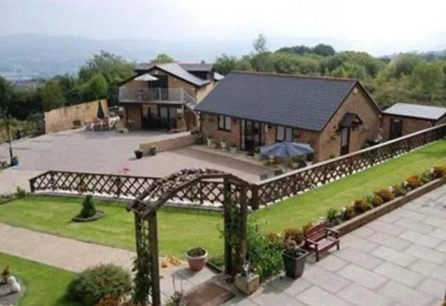 Winchfawr Lodge