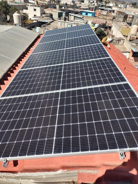 Grupo Solinc, Paneles Solares y Postes Solares Querétaro