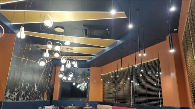 La Renaissance | Restaurant Halal