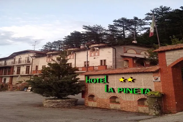 La Pineta Hotel Restaurant