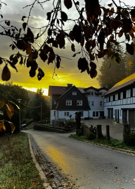 Waldgasthof/Pension "Zur Vesser" - Kati Ehrhardt