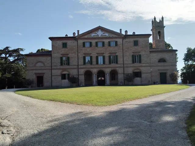 Villa Centofinestre