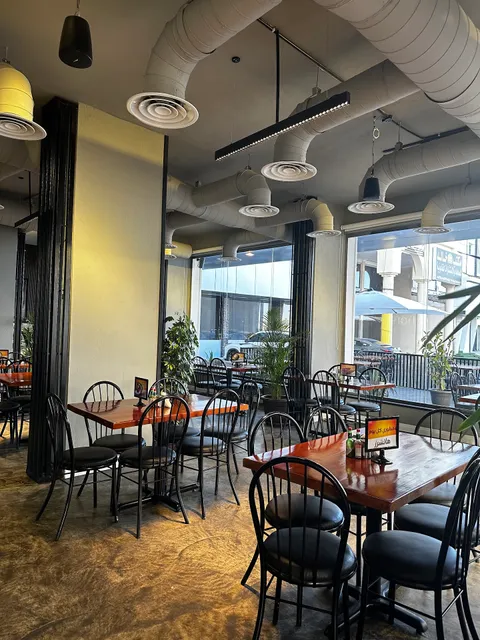 هاتشرز | Hatchers