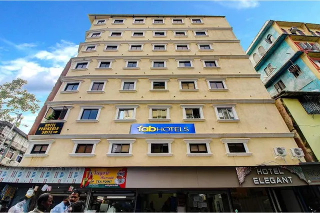 Capital O 79228 Hotel Peninsula Suites