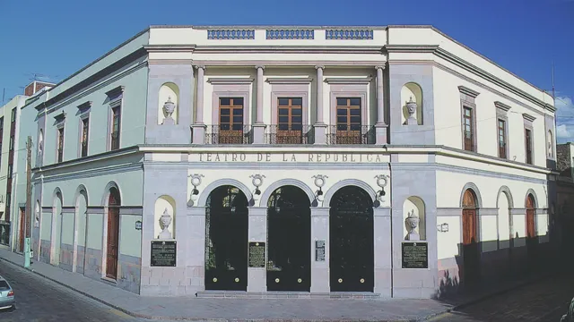 Holiday Inn Express & Suites Queretaro by IHG