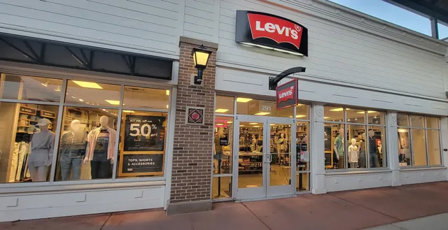 Levi’s Outlet Store