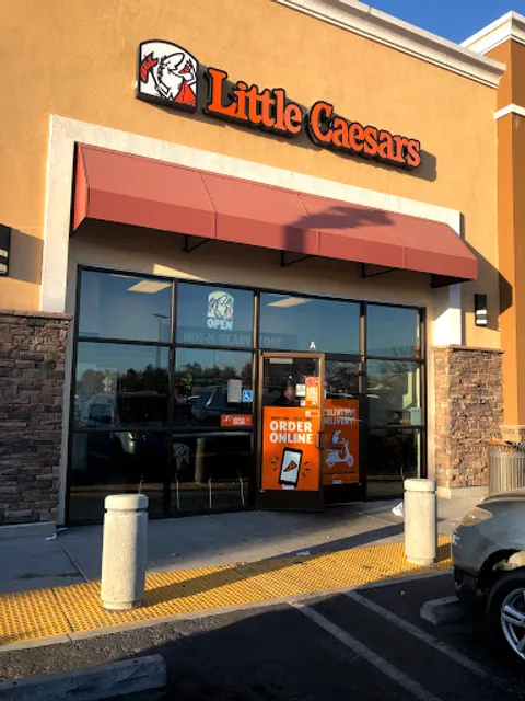 Little Caesars Pizza