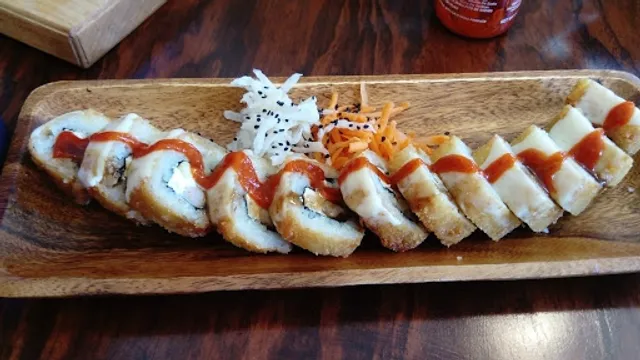 Bonzu Sushi House Av.Aguilas