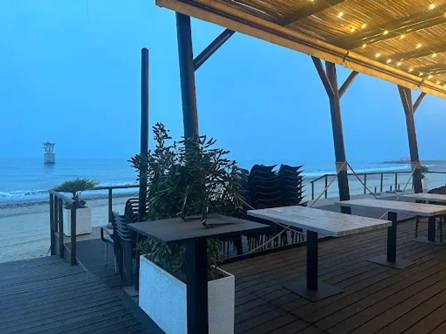 Sacay Beach - Restaurante y Chiringuito en primera línea de playa en Marbella