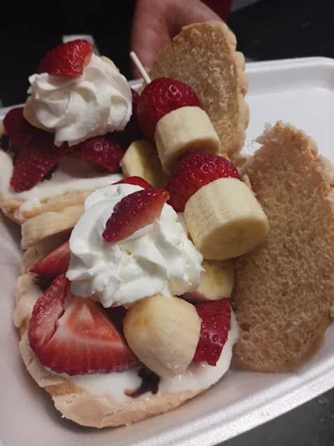 Paleteria y neveria Chilangos 4