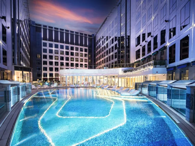 Regala Skycity Hotel