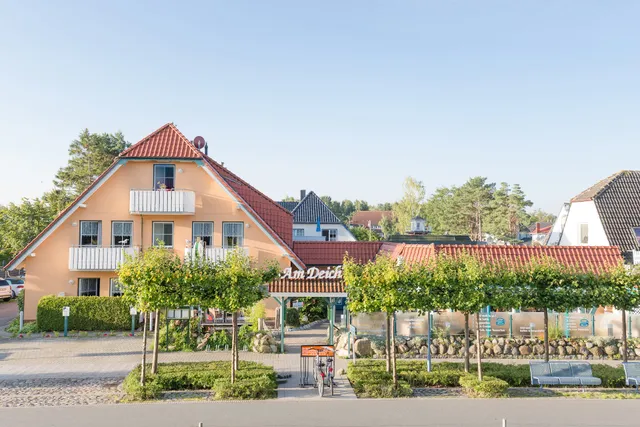 Hotel & Café Am Deich in Zingst