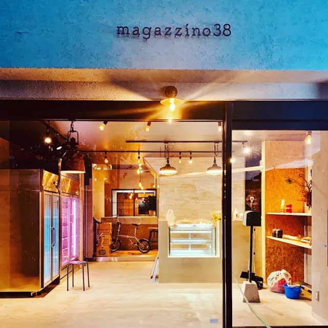 magazzino38 store（マガジーノ）