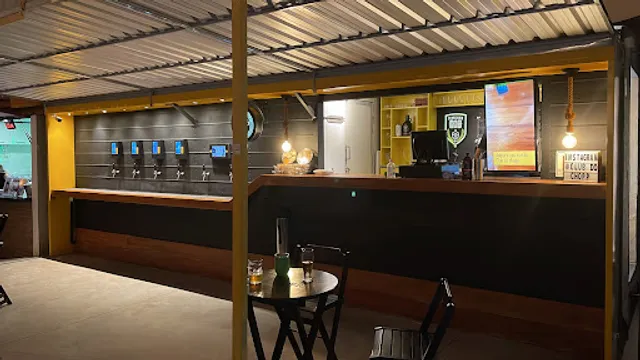 club do chopp Container