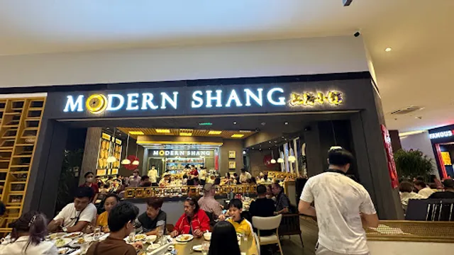 Modern Shang Eastwood