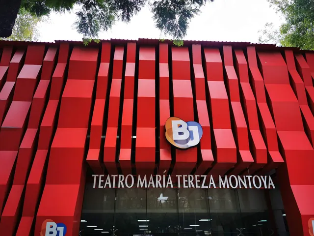 Teatro María Tereza Montoya