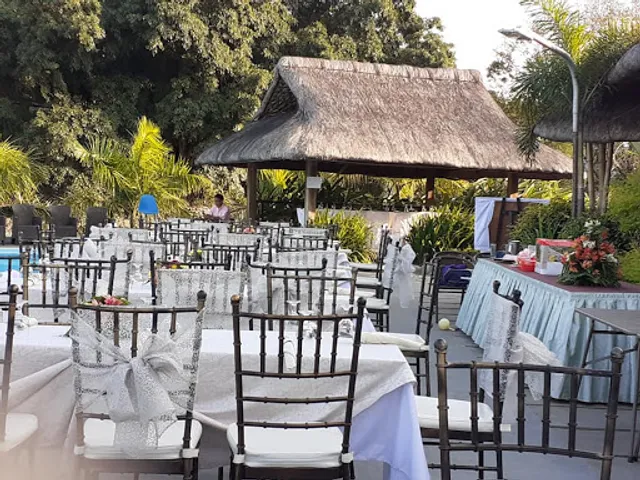 Bellagio Hills Hotel and Restaurant