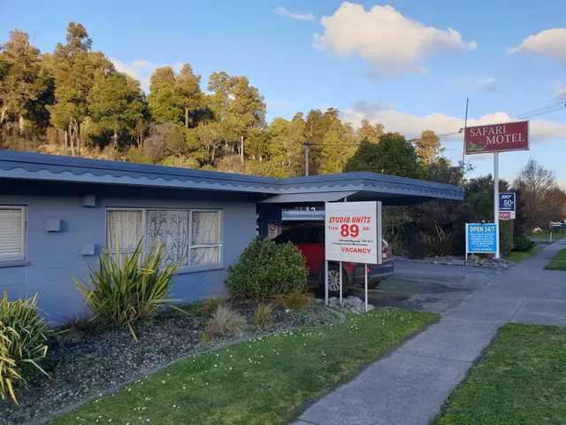 Safari Motel