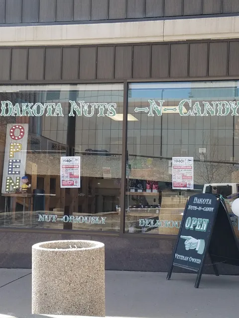 Dakota Nuts-N-Candy