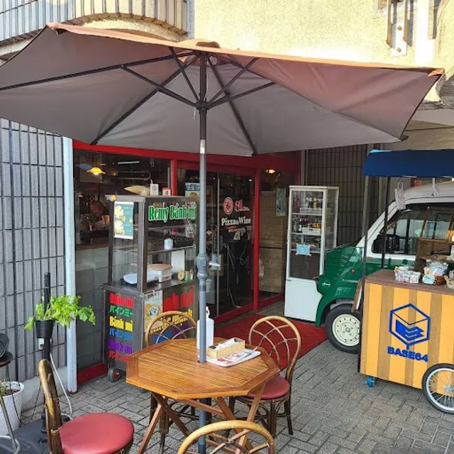 ピザ＆ワイン テラ