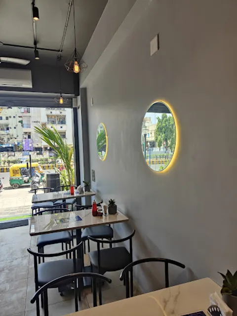 Danny's Coffee Bar Paldi