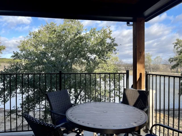 Twin Canyons Ranch Resort