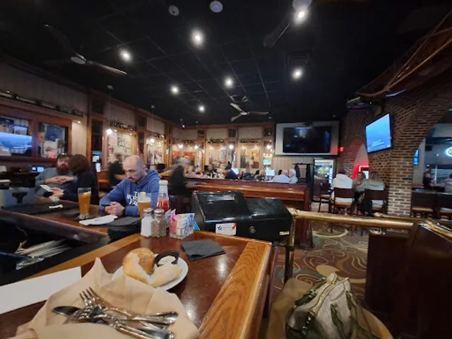 Gilligan’s Bar and Grill