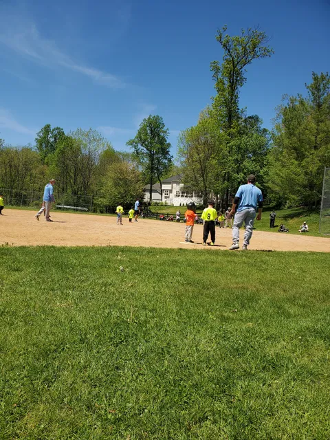 LYA Williamsburg Park