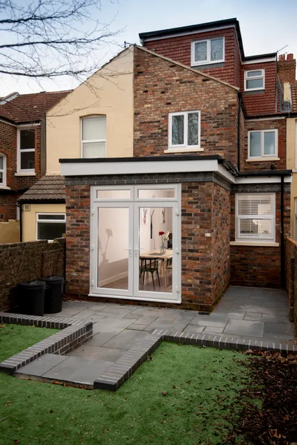 Oliverball Serviced Apartments Ltd