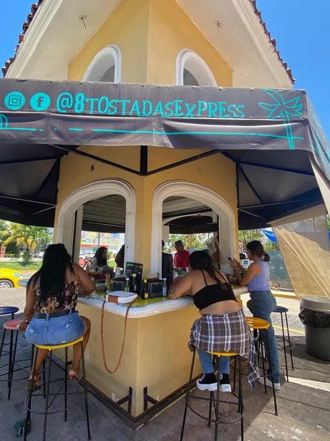 8 Tostadas Express
