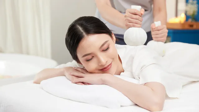 TREASURE Spa & Massage @BTS Siam - SQ1