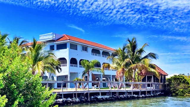 Coco Plum on the Bay