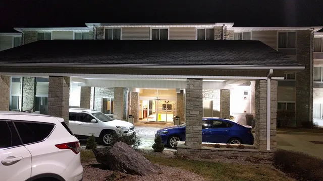 Crown Pointe Lodge, BW Signature Collection